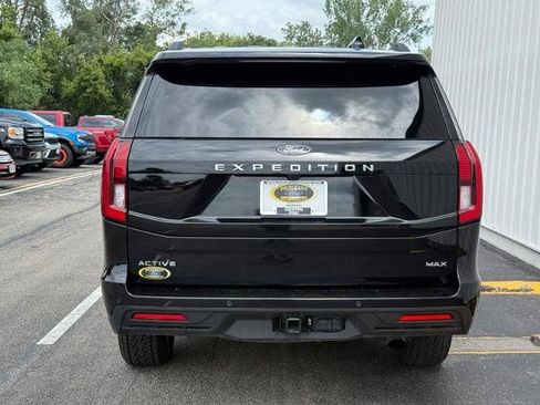Certified 2025 Ford Expedition Max Active AWD/4WD image 4