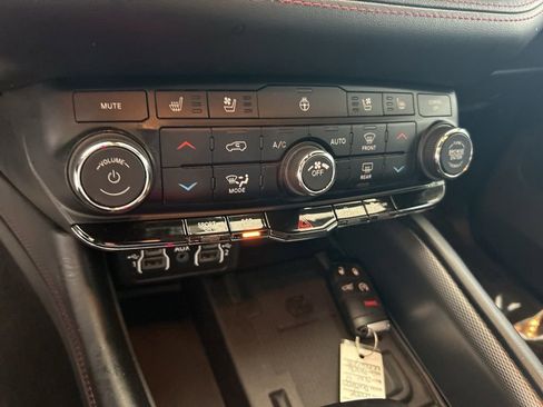 Used 2022 Dodge Durango R/T image 47