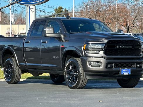 Used 2024 RAM 2500 Limited image 9