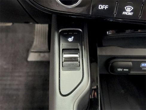 Used 2024 Kia Telluride S w/ S Sunroof Package image 26