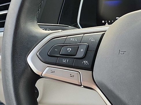 Used 2024 Volkswagen Jetta SE FWD image 20