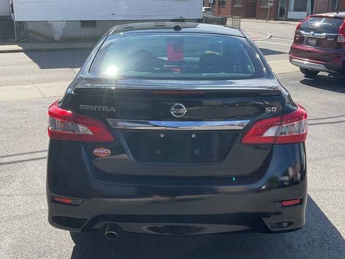 Used 2014 Nissan Sentra SR w/ SR Driver Package FWD image 5