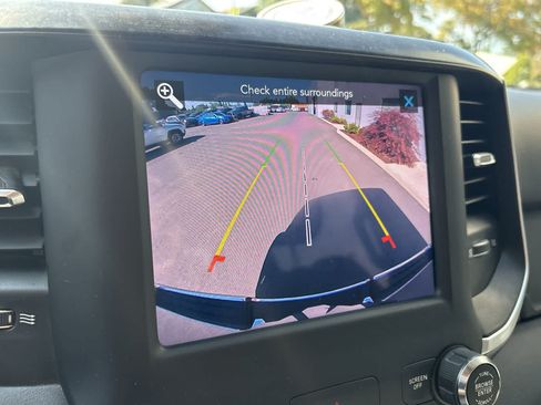 Used 2020 RAM 1500 Big Horn AWD/4WD image 16