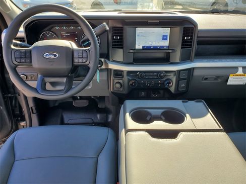 New 2026 Ford F250 XL image 19