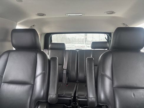 Used 2013 GMC Yukon Denali image 30
