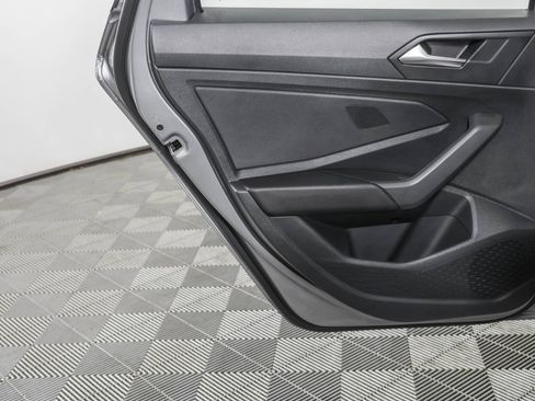 Certified 2023 Volkswagen Jetta S FWD image 36