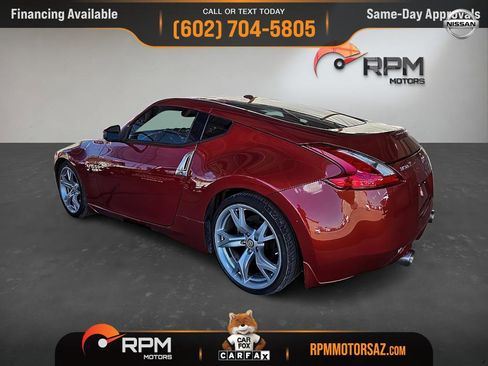 Used 2015 Nissan 370Z Touring image 4