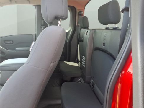 Used 2023 Nissan Frontier S w/ Technology Package AWD/4WD image 25