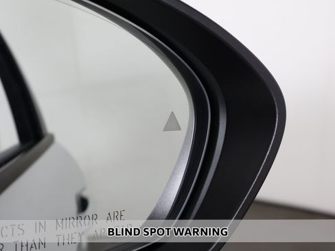 Used 2022 Alfa Romeo Stelvio Ti image 6