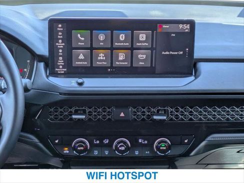 Used 2025 Honda Accord Sport image 17