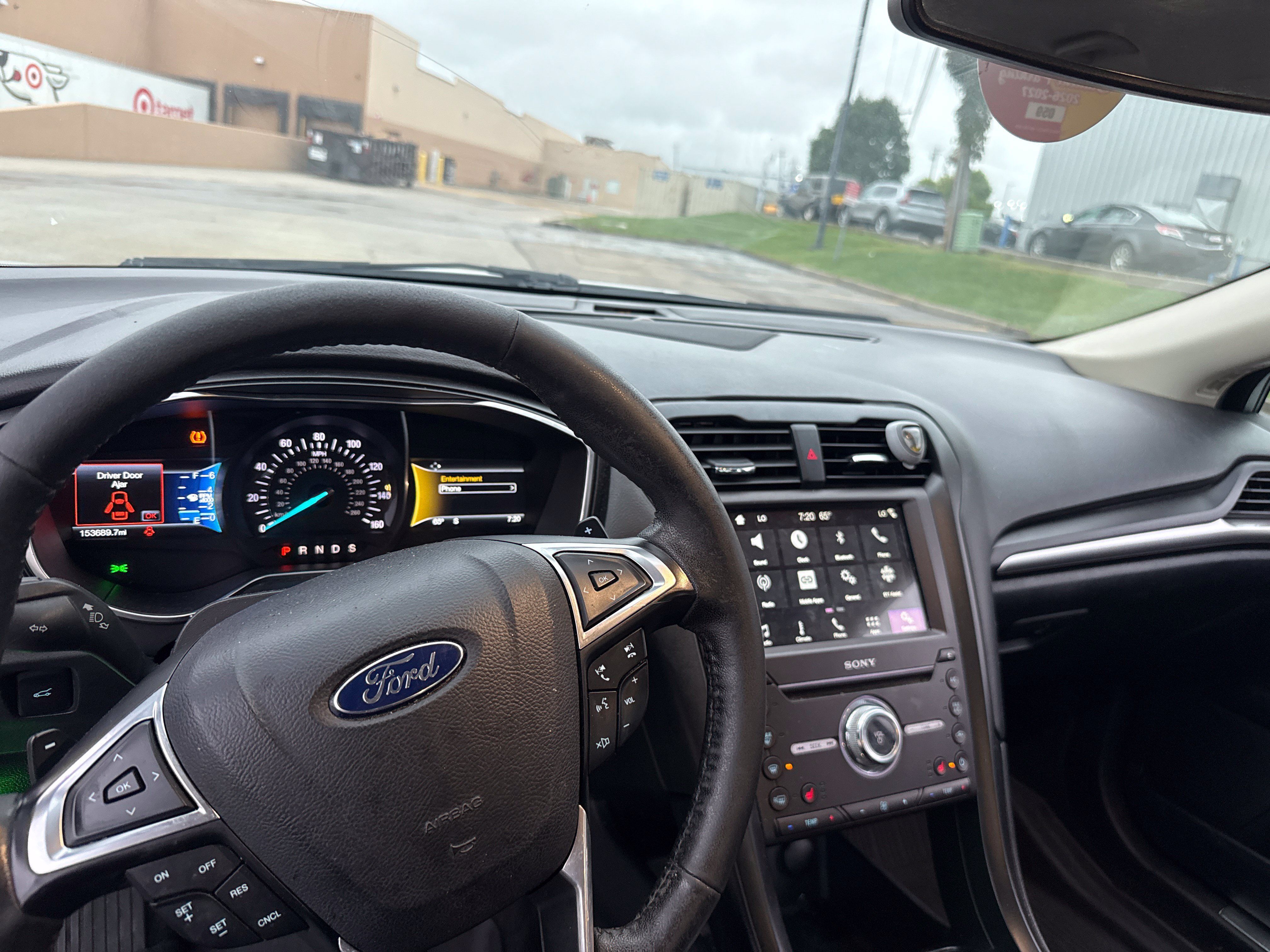 Used 2017 Ford Fusion Titanium FWD image 2