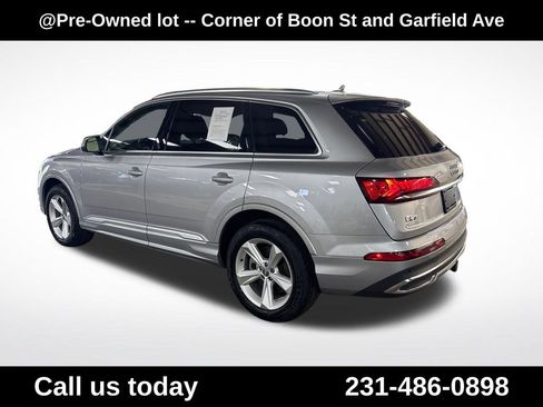 Used 2020 Audi Q7 3.0T Premium w/ Convenience Package AWD/4WD image 3
