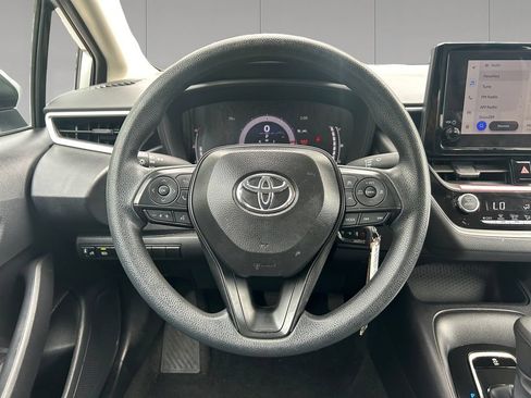 Used 2026 Toyota Corolla LE FWD image 13