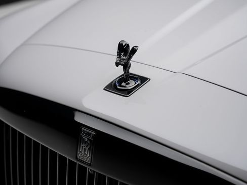 Used 2024 Rolls-Royce Cullinan Black Badge w/ Driver's Package AWD/4WD image 14