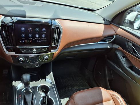 Used 2021 Chevrolet Traverse High Country AWD/4WD image 5
