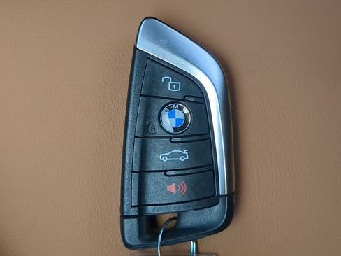 Used 2025 BMW 230i Coupe RWD image 35