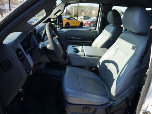 Used 2015 Ford F550 2WD SuperCab Super Duty image 3