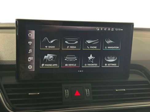Used 2023 Audi Q5 2.0T Premium Plus w/ Premium Plus Package AWD/4WD image 4