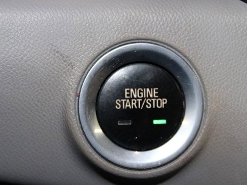 Used 2018 GMC Terrain SLT w/ Preferred Package image 39