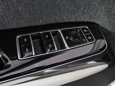 New 2026 Cadillac Escalade Platinum Sport w/ LPO, ONYX Package AWD/4WD image 24