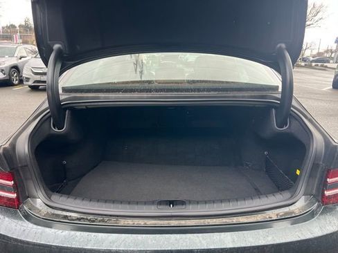 Used 2024 Genesis G80 image 9