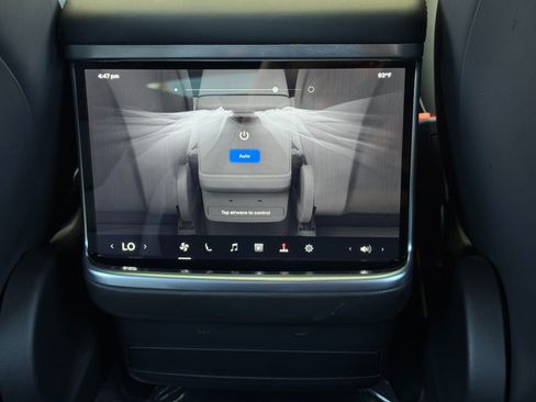 Used 2024 Tesla Model X AWD/4WD image 36