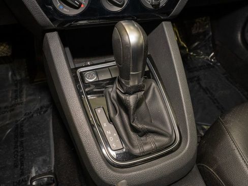 Used 2018 Volkswagen Jetta Sport image 15