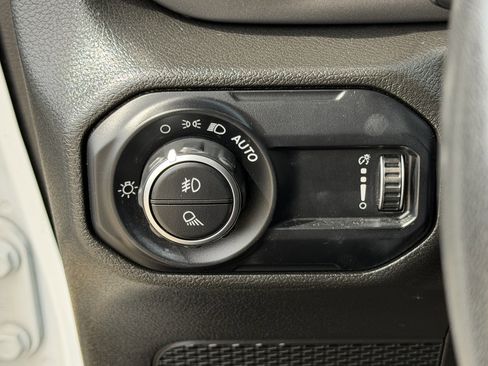 Used 2023 Jeep Gladiator Sport AWD/4WD image 22