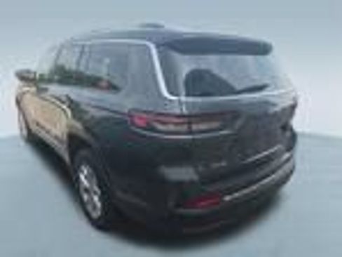 Used 2022 Jeep Grand Cherokee L Limited AWD/4WD image 4