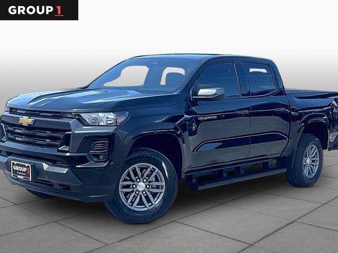Used 2023 Chevrolet Colorado LT w/ LT Convenience Package II AWD/4WD image 1