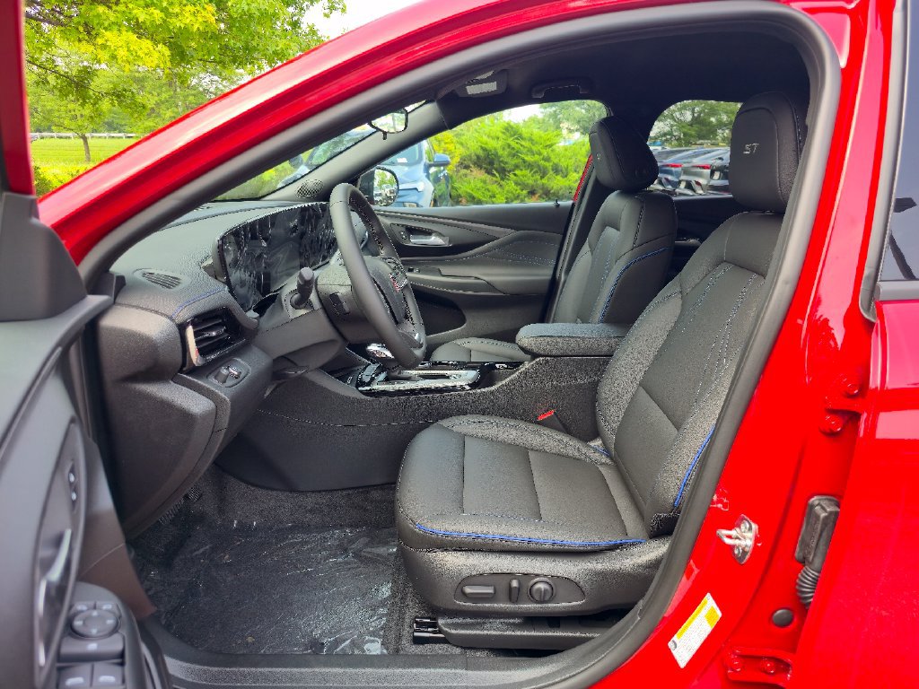 New 2026 Buick Envista Sport Touring w/ Convenience I Package FWD image 20
