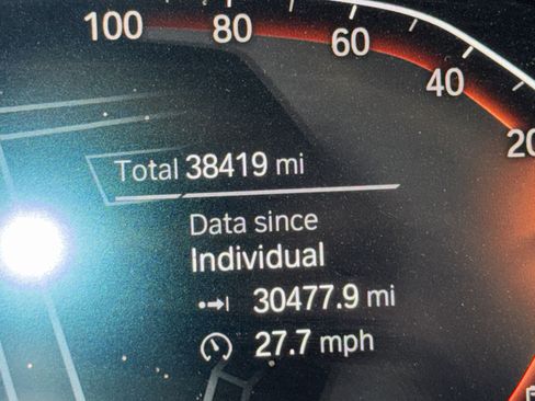 Used 2021 BMW X5 sDrive40i w/ M Sport Package image 25