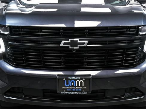 Used 2024 Chevrolet Suburban RST w/ Luxury Package AWD/4WD image 74
