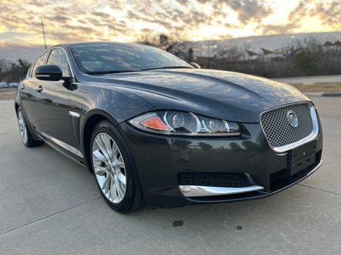 Used 2013 Jaguar XF 3.0 image 4