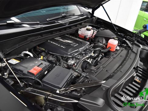 Used 2026 Cadillac Escalade V w/ LPO, ONYX Package image 61