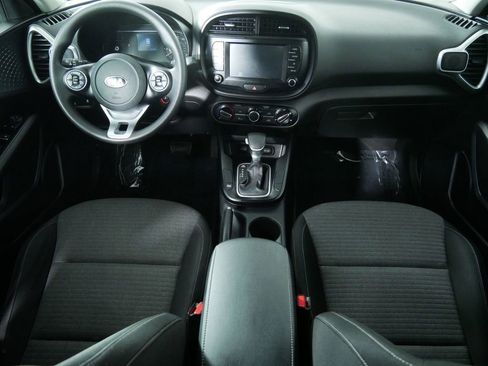 Used 2020 Kia Soul S image 15