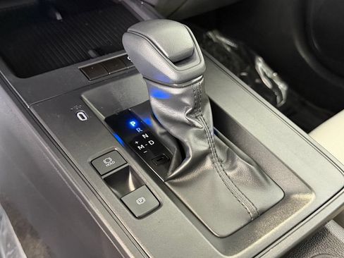 Certified 2026 Toyota Corolla Cross L FWD image 27