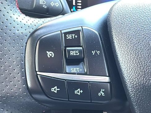 Certified 2024 Ford Escape ST-Line w/ Equipment Group 301A FWD image 13