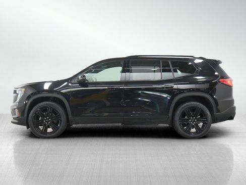 Used 2025 GMC Acadia Elevation w/ Elevation Premium Package AWD/4WD image 2