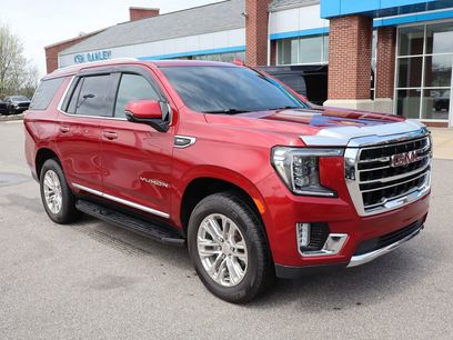 Used 2021 GMC Yukon SLT w/ Rear Media and Nav Package