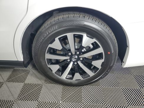 New 2026 Honda Odyssey EX-L image 11