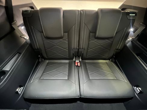 New 2026 Volkswagen Atlas SE image 24