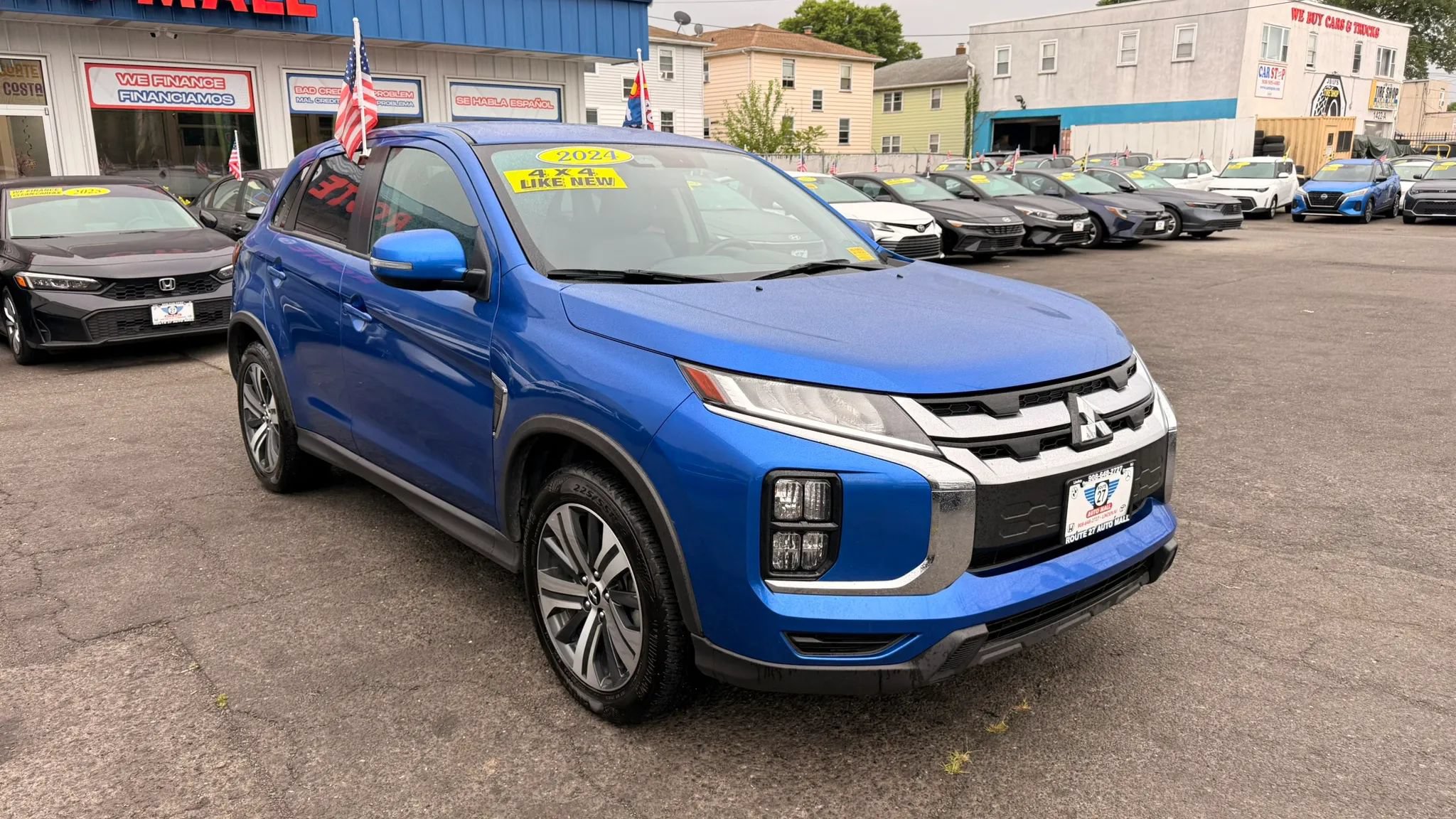 Used 2024 Mitsubishi Outlander Sport SE AWD/4WD image 2