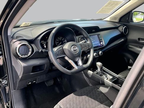 Certified 2024 Nissan Kicks SV w/ Exterior Package FWD image 17