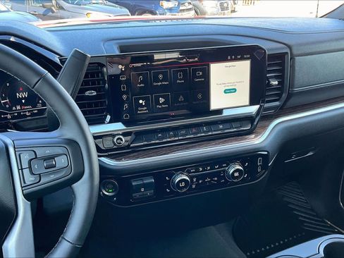 Certified 2025 GMC Sierra 1500 Elevation image 11