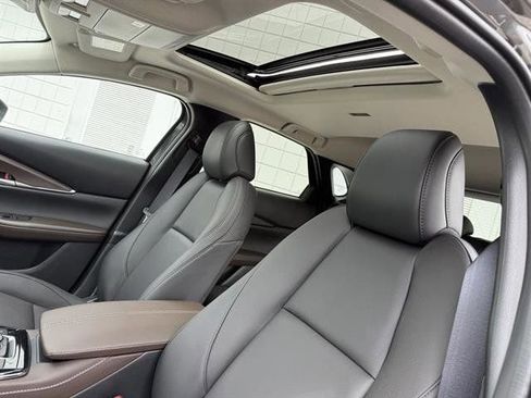 New 2025 MAZDA CX-30 2.5 Turbo w/ Premium Package image 18