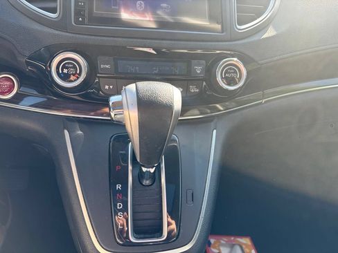 Used 2016 Honda CR-V Touring image 9