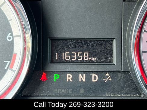 Used 2020 Dodge Grand Caravan SXT image 8