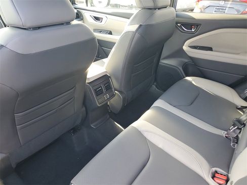 New 2025 Subaru Forester Limited image 12