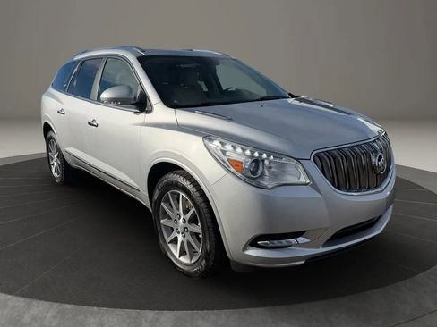Used 2017 Buick Enclave Leather image 8